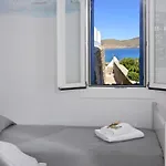 Panormos Beach Escape Dreamy Coastal Retreat Villa *