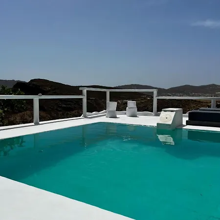 Panormos Beach Escape Dreamy Coastal Retreat * Panormos (Mykonos)